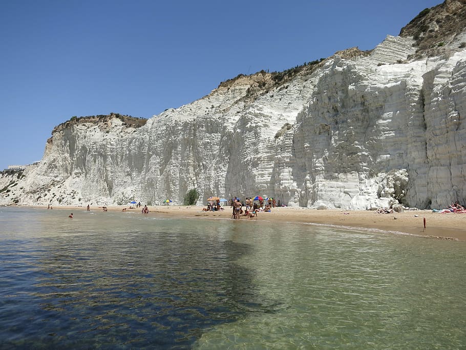 scala dei turchi spiaggia in sicilia