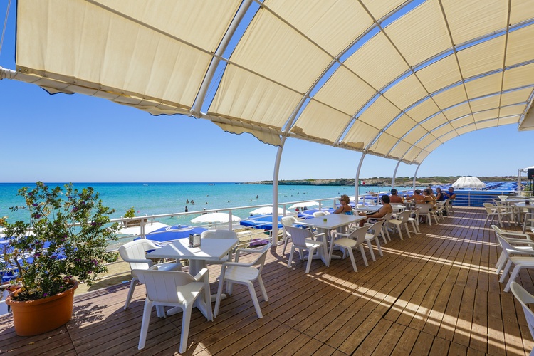 VOI Arenella Resort Veranda vista mare